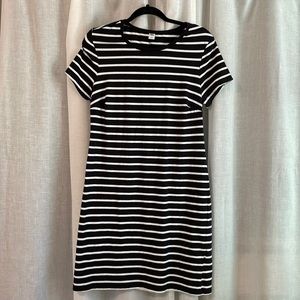 OLD NAVY stripe t-shirt dress